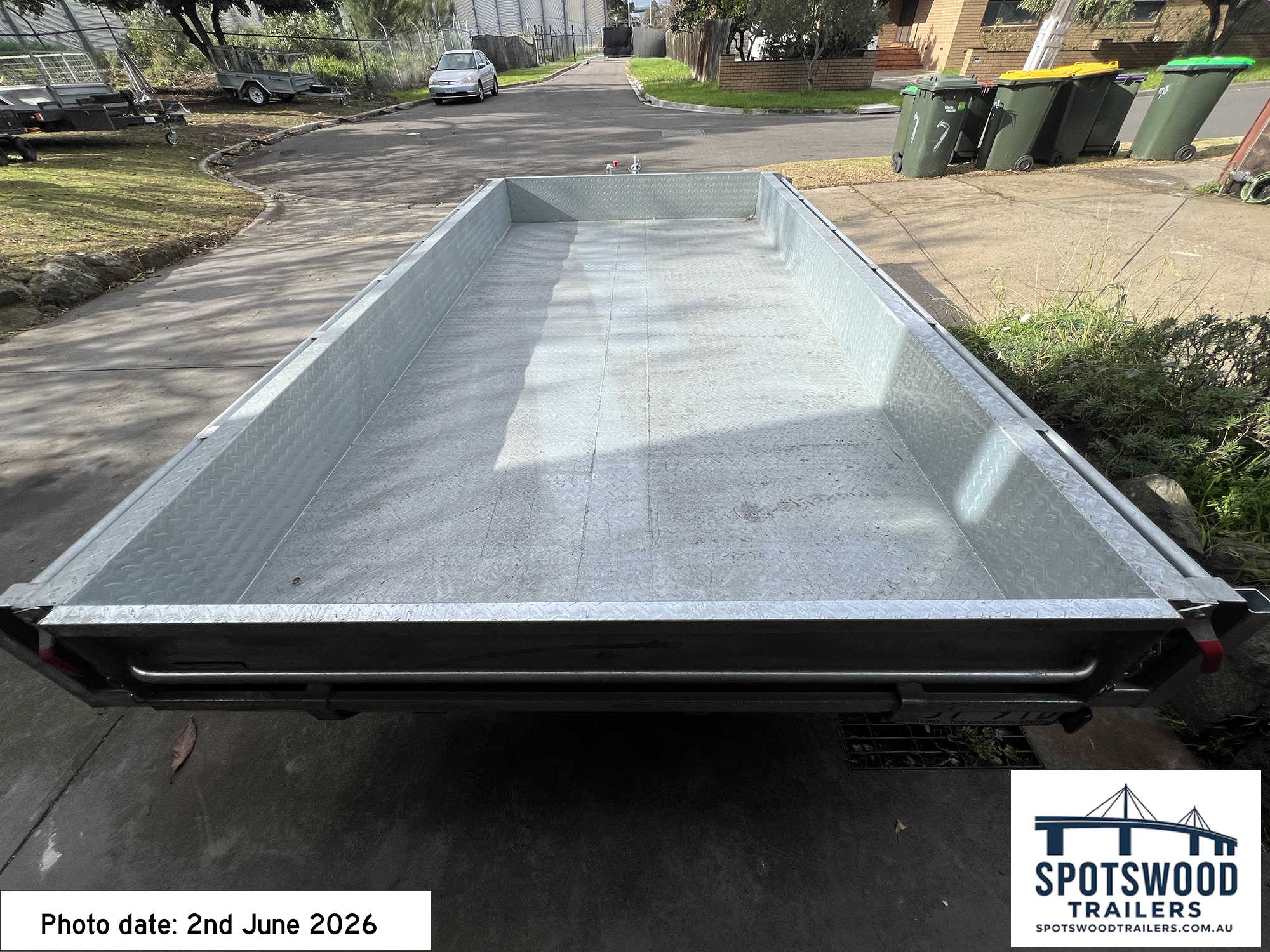 12x6 galvanised flat-top trailer rear close up - Spotswood Trailers - The Deckhand